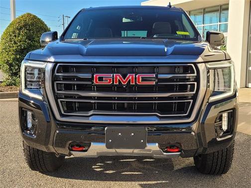 2024 GMC Yukon XL 4WD AT4