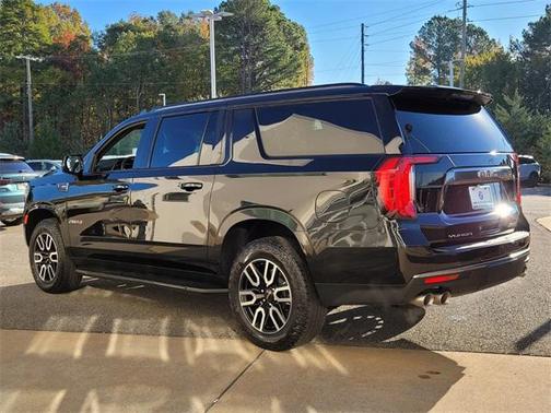 2024 GMC Yukon XL 4WD AT4