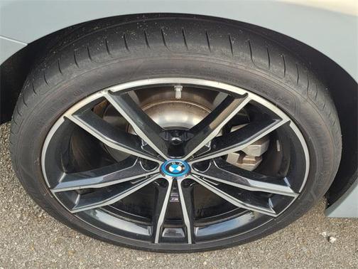 2024 BMW 330e Base