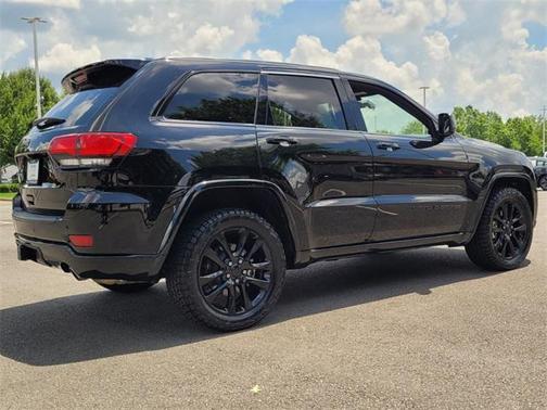 2021 Jeep Grand Cherokee Laredo