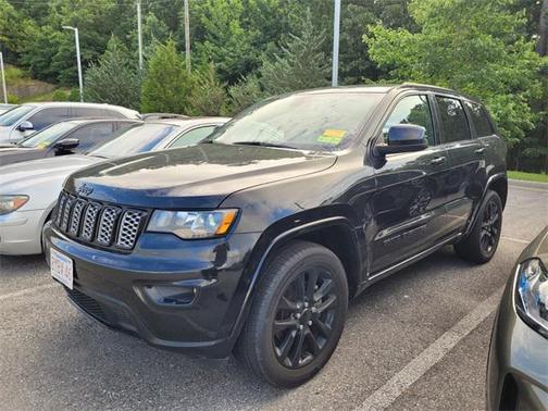 2021 Jeep Grand Cherokee Laredo