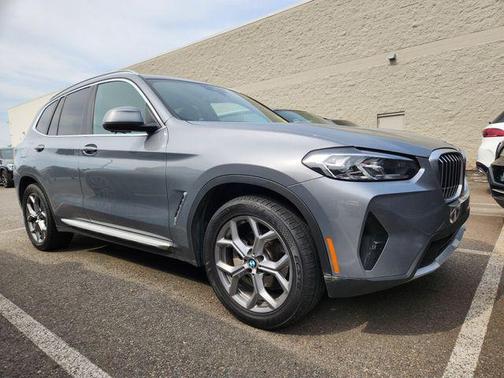 Gray Metallic 2024 BMW X3 sDrive30i