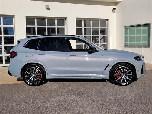 2023 BMW X3 M40i