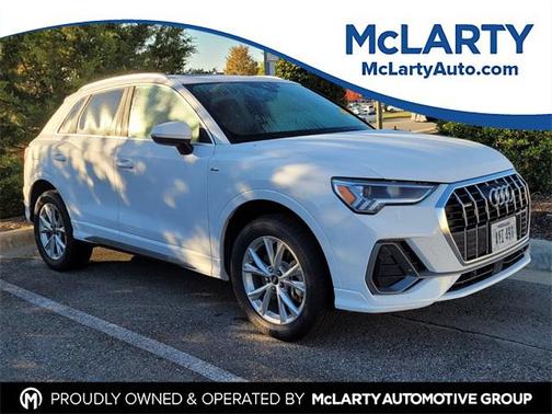 2025 Audi Q3 Premium 45 TFSI S line quattro Tiptronic