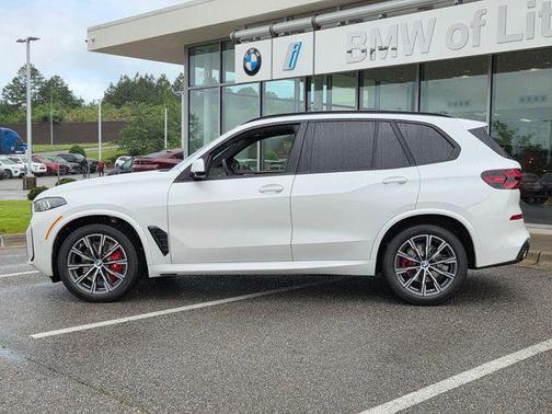 Mineral White Metallic 2026 BMW X5 xDrive40i