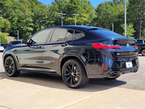 2022 BMW X4 M40i