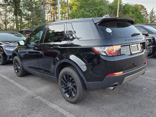 Narvik Black 2018 Land Rover Discovery Sport SE