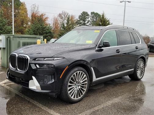 2025 BMW X7 xDrive40i