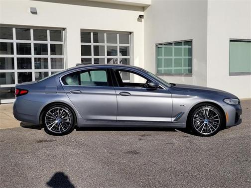 2023 BMW 530e Base