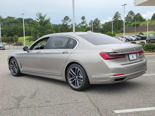 Cashmere Silver Metallic 2022 BMW 750 i xDrive