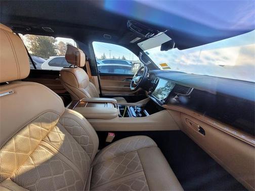 2022 Jeep Grand Wagoneer Series III 4x4