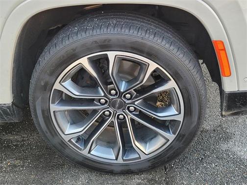 2022 Jeep Grand Wagoneer Series III 4x4