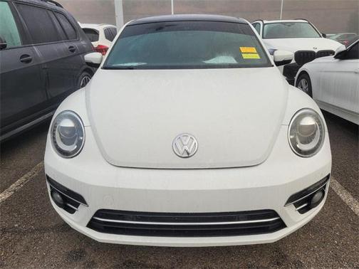 2019 Volkswagen Beetle 2.0T SE
