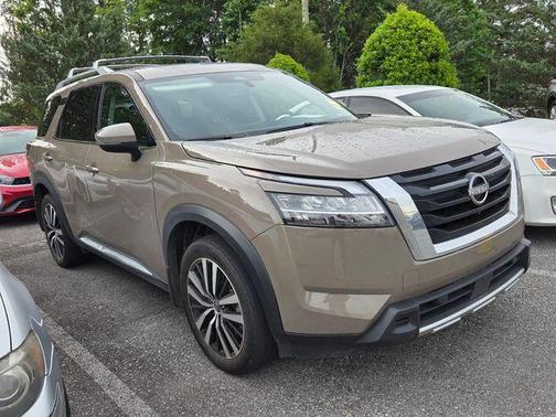Baja Storm 2024 Nissan Pathfinder Platinum 4WD