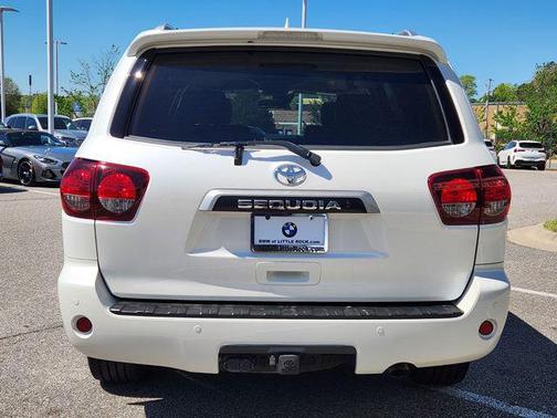 Blizzard Pearl 2021 Toyota Sequoia Platinum