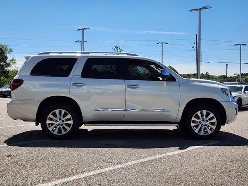 Blizzard Pearl 2021 Toyota Sequoia Platinum