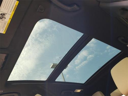 Alpine White 2017 BMW X1 xDrive 28i