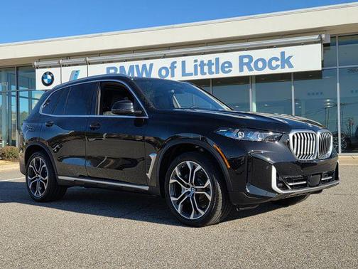Black Sapphire Metallic 2026 BMW X5 xDrive40i