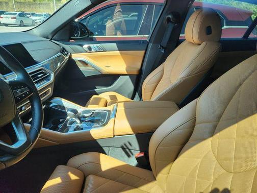 Jet Black 2023 BMW X6 xDrive40i