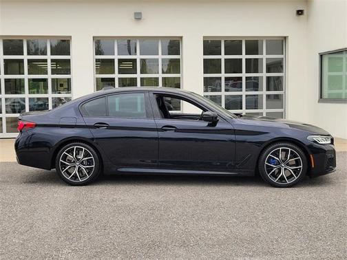 2023 BMW 540 i