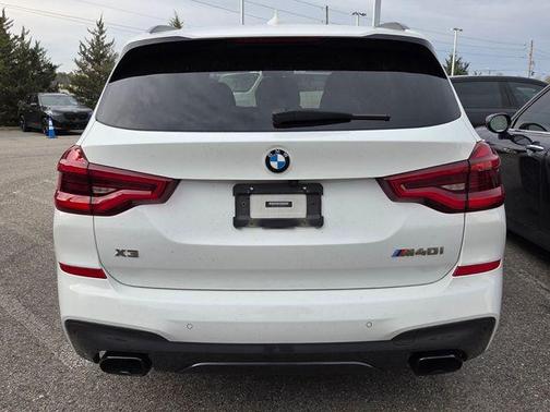 Alpine White 2021 BMW X3 M40i