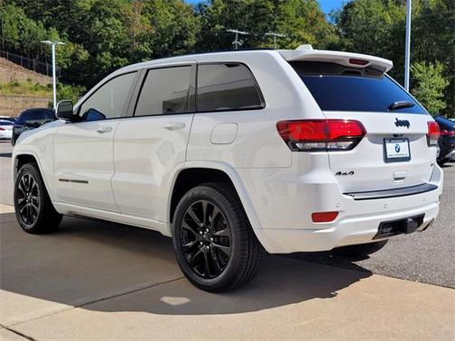 2020 Jeep Grand Cherokee Altitude