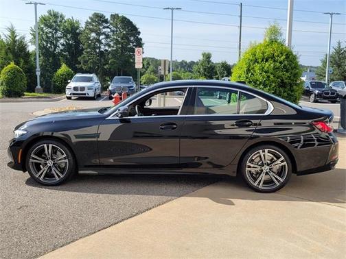 2024 BMW 330 i