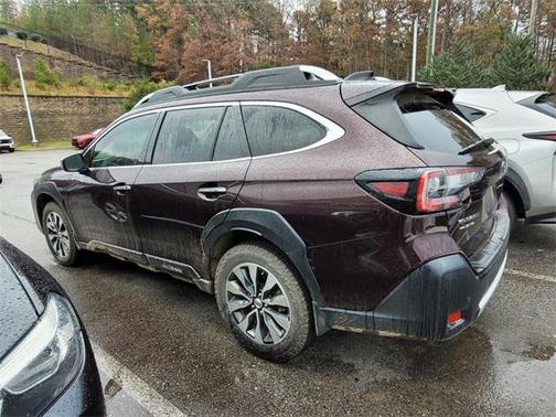 2023 Subaru Outback Touring XT