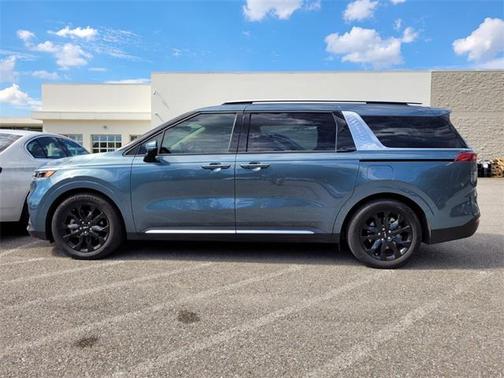 2022 Kia Carnival SX Prestige