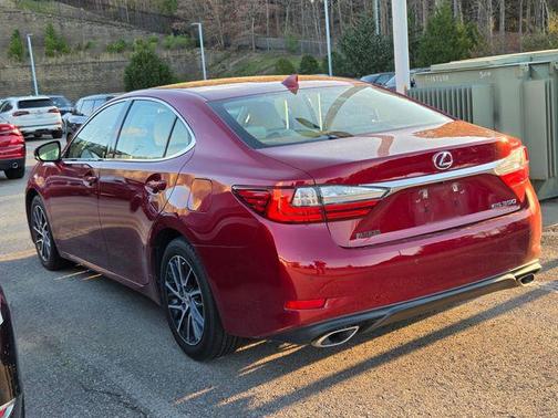 Matador Red Mica 2018 Lexus ES 350 Base