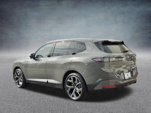 Gray Pine Metallic 2027 BMW X5 40 xDrive