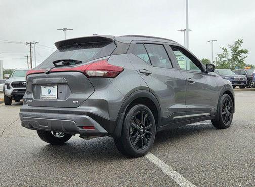 Gun Metallic 2022 Nissan Kicks SR