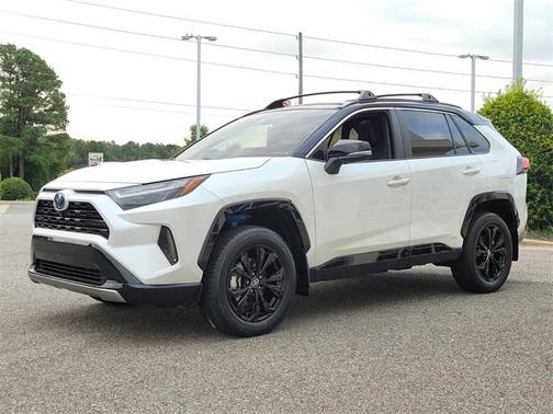 2023 Toyota RAV4 Hybrid SE