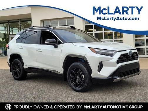 2023 Toyota RAV4 Hybrid SE