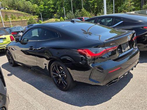 Black Sapphire Metallic 2024 BMW M440 i xDrive