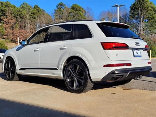 2025 Audi Q7 55 Prestige