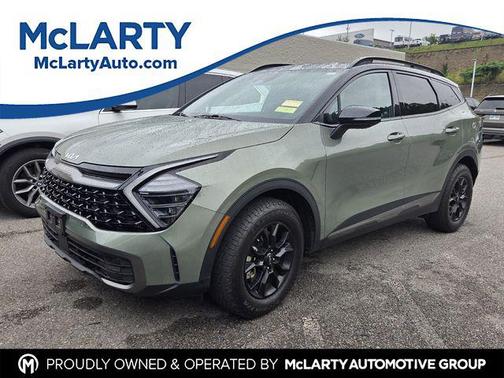 Jungle Green/Ebony Black Roof 2023 Kia Sportage S