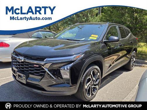 Mosaic Black Metallic 2024 Chevrolet Trax FWD 2RS