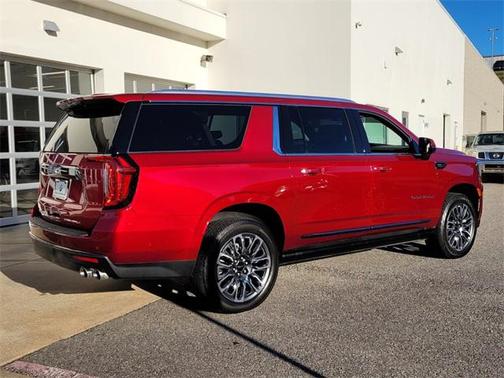2023 GMC Yukon XL Denali Ultimate