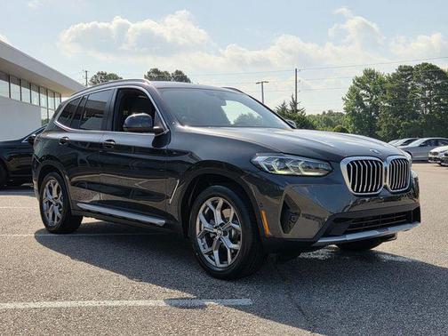 Dark Graphite Metallic 2024 BMW X3 xDrive30i