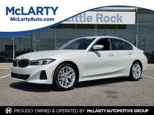 Mineral White Metallic 2025 BMW 330 330i