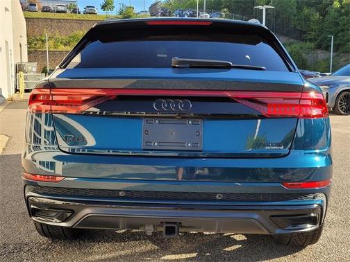 2022 Audi Q8 55 Prestige