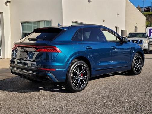 2022 Audi Q8 55 Prestige