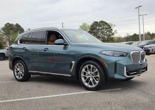 Blue Ridge Mountain Metallic 2024 BMW X5 xDrive40i