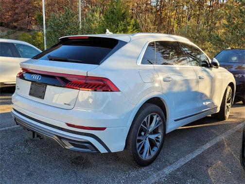 2021 Audi Q8 55 Premium Plus