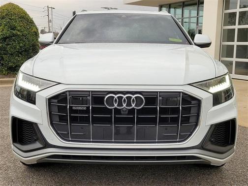 2021 Audi Q8 55 Premium Plus