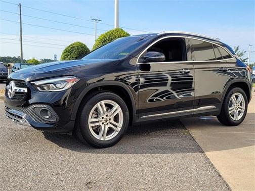 2021 Mercedes-Benz GLA 250 Base 4MATIC