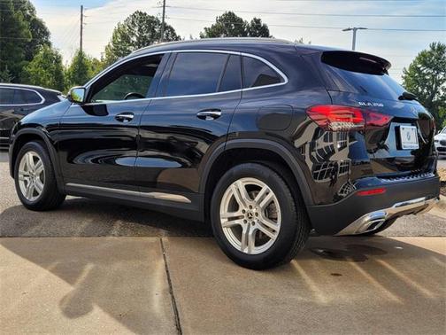 2021 Mercedes-Benz GLA 250 Base 4MATIC