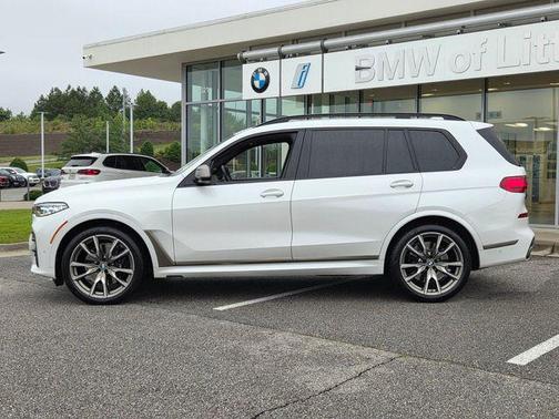 Mineral White Metallic 2021 BMW X7 M50i