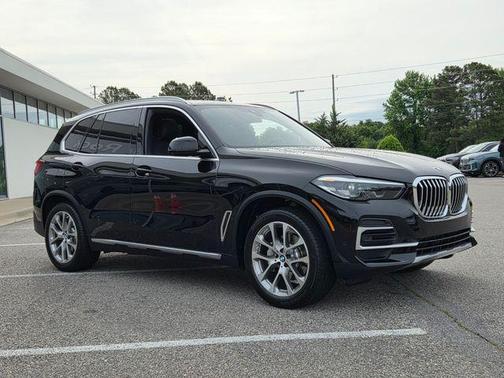 Jet Black 2023 BMW X5 sDrive40i
